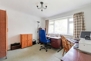 Burlington Grove Dore